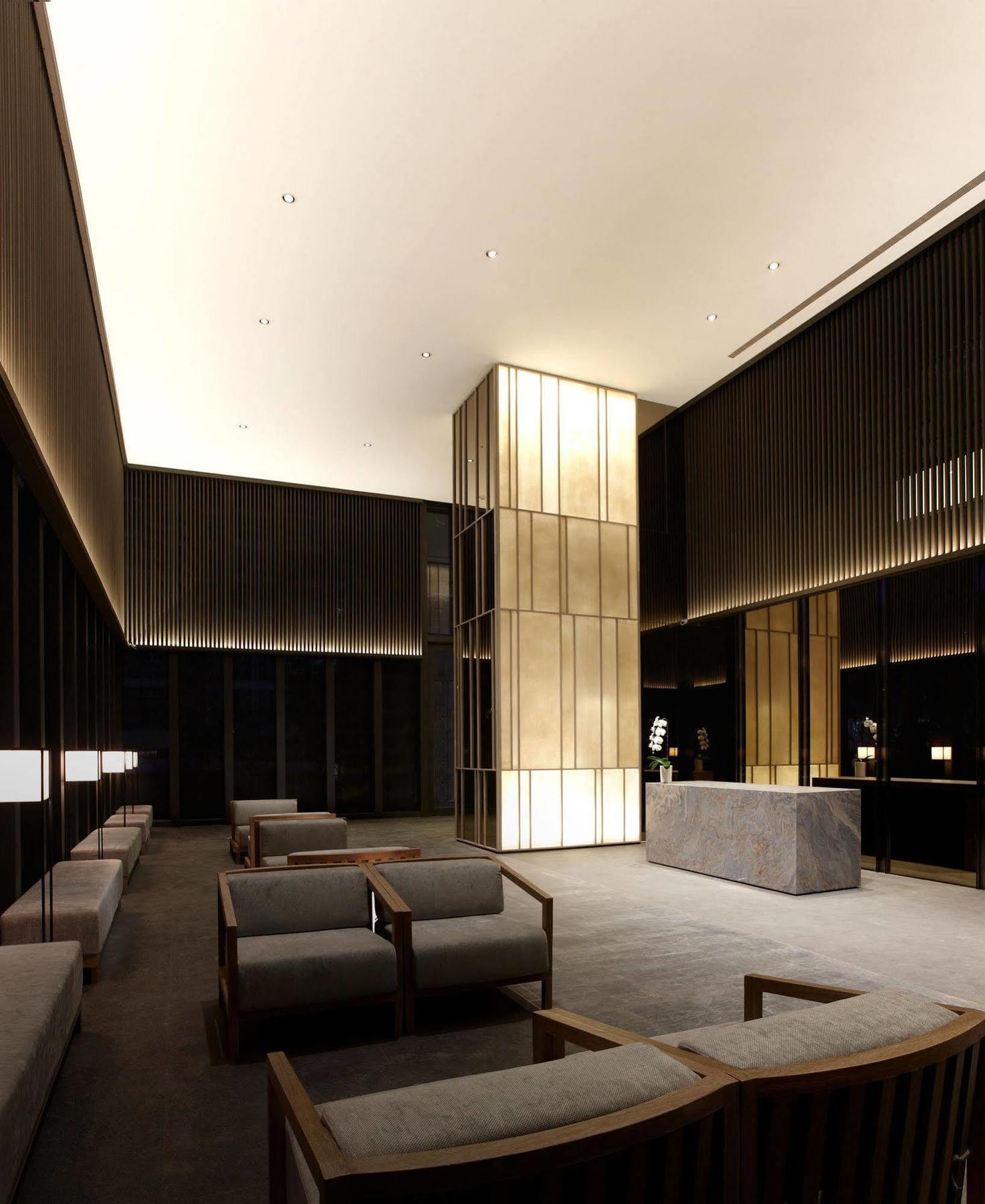 ホテル ウェルスプリング バイ シルクス 礁渓郷 エクステリア 写真 The lobby of the hotel