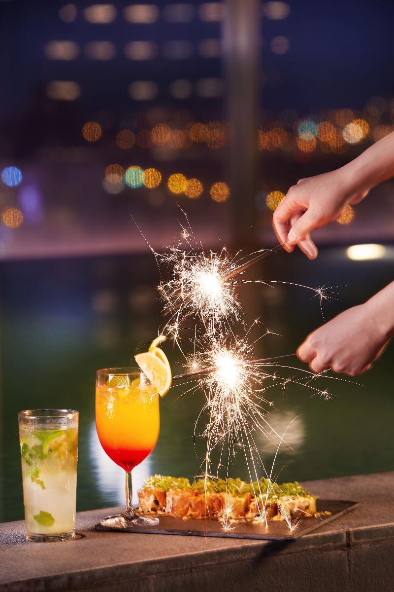 ホテル ウェルスプリング バイ シルクス 礁渓郷 エクステリア 写真 Sparkling drinks